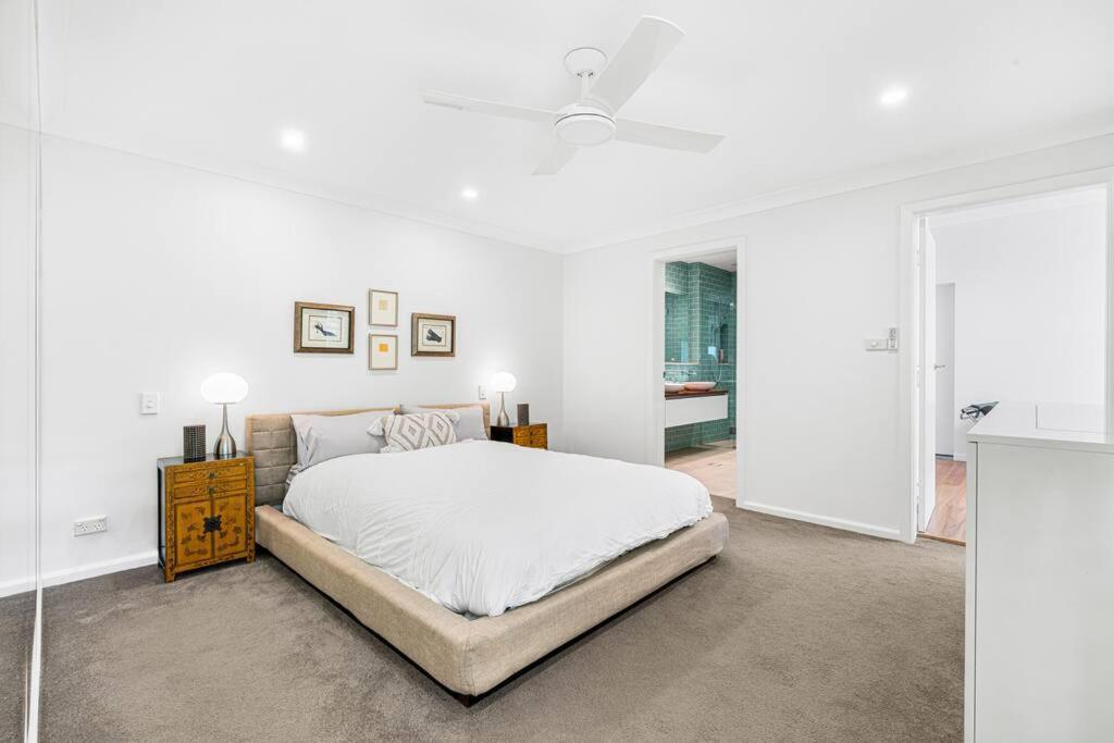 Family House - Spacious W Yard Ac Car Space * Sydney